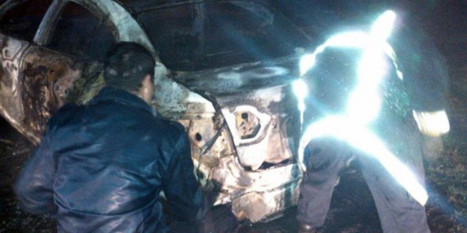 Aracı Ateşe Verildi, Yanmış Cesedi 2 Kilometre Ötede Bulundu