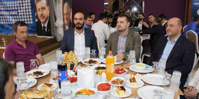Kütahya Ak Parti Gençlik Kollarından, Ahde Vefa İftarı