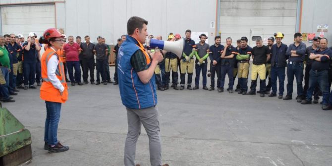 Afad’dan Çorlu’da Afet Bilinci Eğitimi Ve Tatbikat