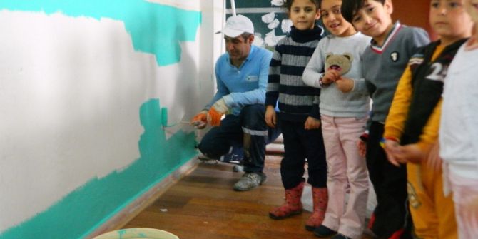 İzmit Belediyesi’nin Okullara Katkısı Devam Ediyor