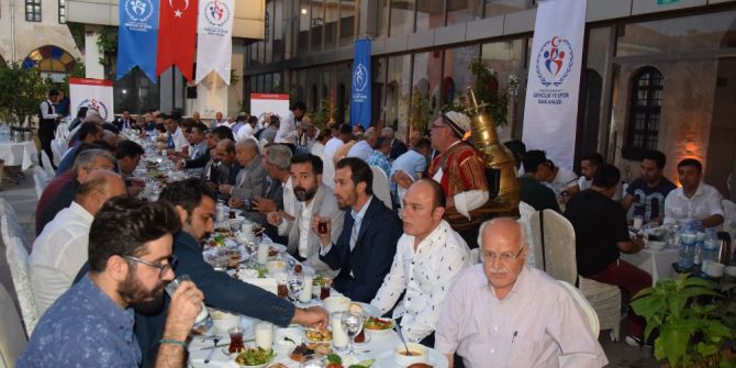 Emektar Stat, Eski Futbolcuların Gösteri Maçı İle Veda Edecek