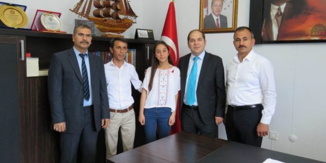 Teog’da Dereceye Girenlere Önce Ödül, Sonra Öğüt