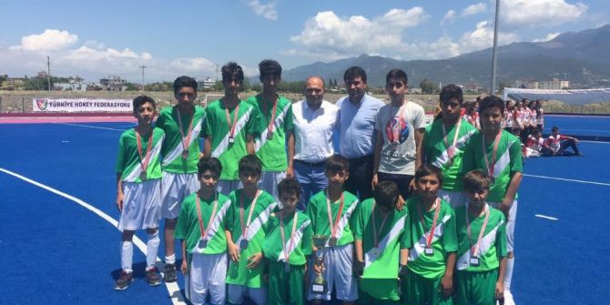 Kayapınar Hem Türkiye İkincisi Oldu