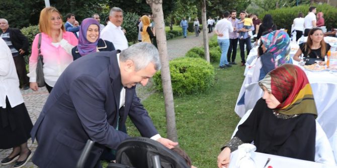 Başkan Baran Kirazlıyalı’da İftara Katıldı