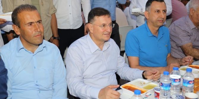 Reyhanlı’da Kardeşlik Sofrası