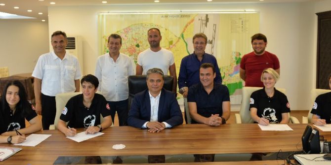 Muratpaşa’da İmza Şov