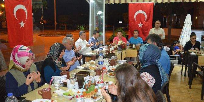 Manavgat Emniyetinden Şehit Aileleri Ve Gazilere İftar Yemeği