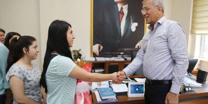 Mezitli’deki Öğrenci Evi İlk Mezunlarını Verdi