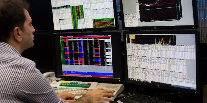 Borsa İlk Yarıda Yükseldi