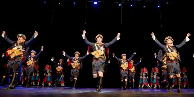 Fomget’ten Yıl Sonu Gösterisi