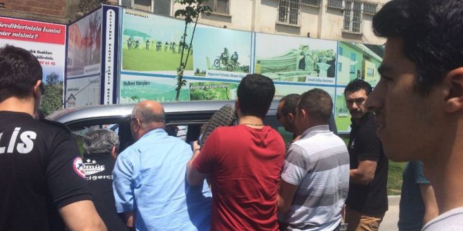 Ambulans Beklerken Canından Oluyordu