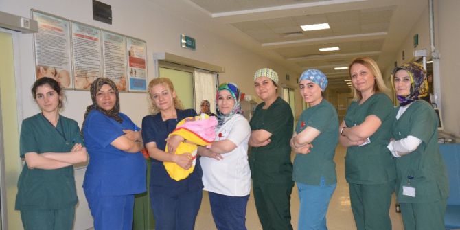 Fedakar Ebeler İş Başında