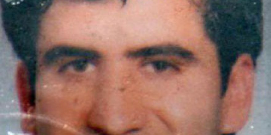 13 Katlı Apartmanın Damından Atlayarak İntihar Etti