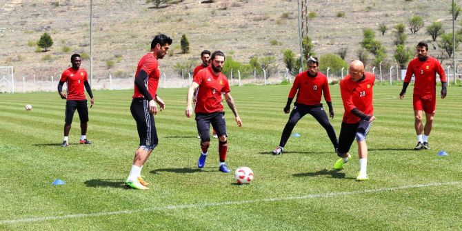 Evkur Yeni Malatyaspor 3 Etaplı Kamp Yapmayı Planlıyor