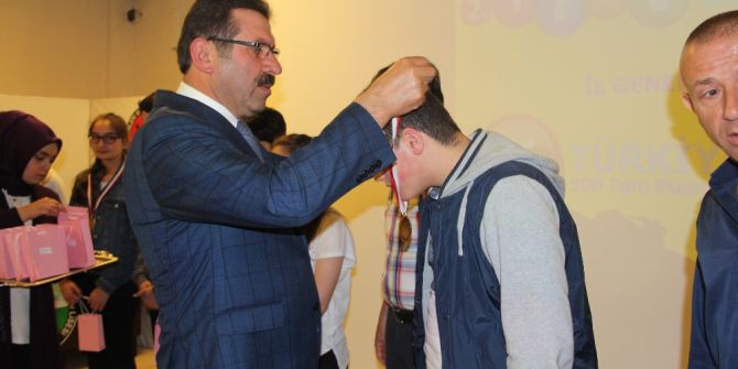 Giresun’da Teog Birincileri Ödüllendirildi