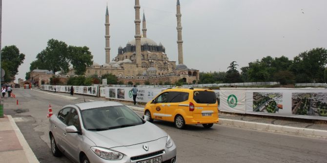 Selimiye’ye "Titreşim" Önlemi