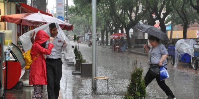 Eskişehir’de Yaz Yağmurları Bitmek Bilmiyor