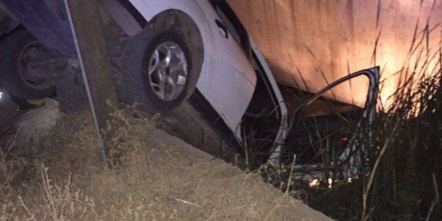 Batman’da Otomobil Su Kanalına Girdi: 5 Yaralı