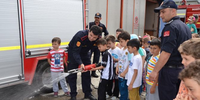 Bozüyük Anaokulu Öğrencilerine Yangın Eğitimi