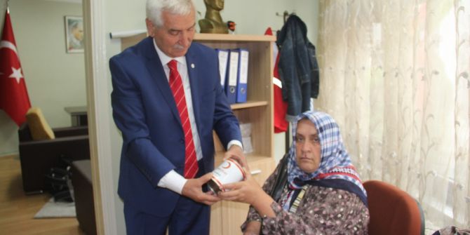 Türk Kızılayı Giresun’da 860 Aileye Ramazan Yardımı Yaptı