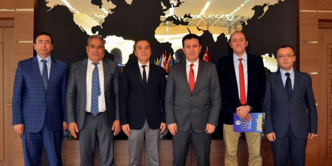 Kazak: “Türkiye’de 30 Bin İnsan Organ Bekliyor”