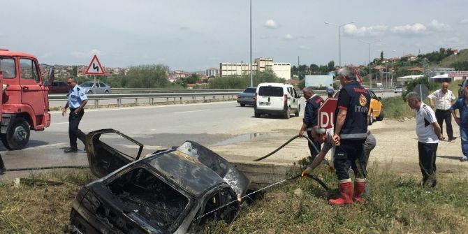Asker Ziyareti Dönüşü Feci Kaza: 4 Ölü, 1 Yaralı