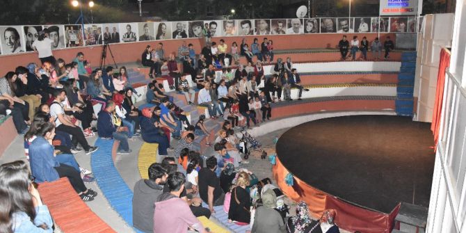 Orta Oyunları Yeşilyurt Sahnesinde