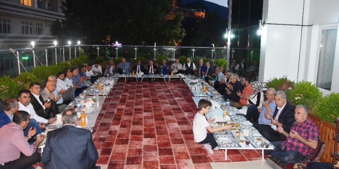 Başkan Torun, Sedat Yalçın Ve Ekibini Ağırladı