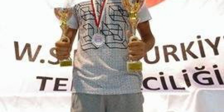 Çanakkale’nin Karatede Yıldızı Parlıyor