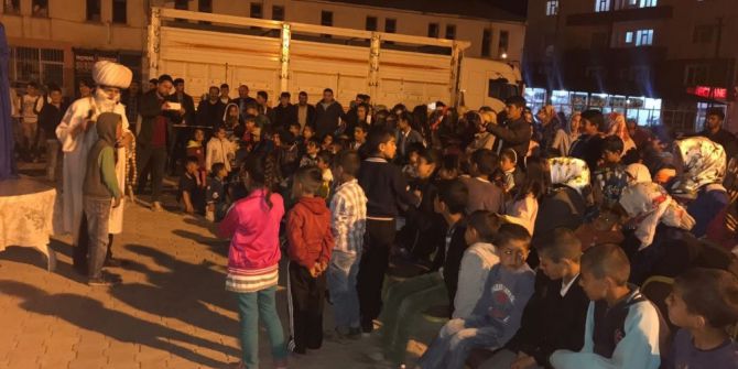 Saray İlçesinde Ramazan Etkinliğine Halktan Yoğun İlgi