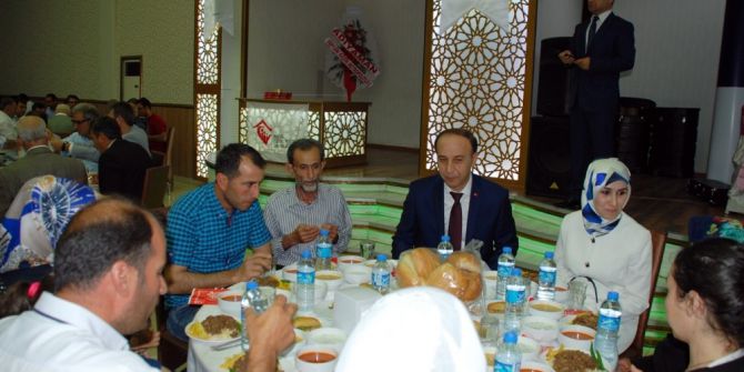 Şehit Aileleri Ve Gaziler İftarda Buluştu