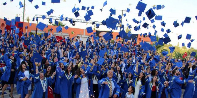 Teknik Bilimler Ve Tarsus Myo’da Mezuniyet Coşkusu