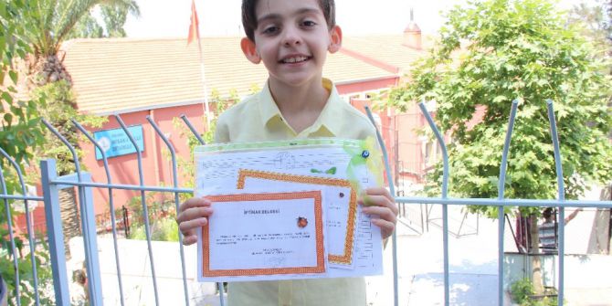9 Yaşında Beşinci Sınıfı Bitirdi