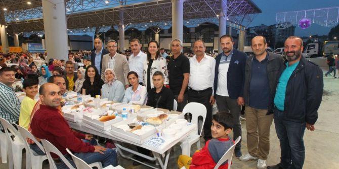Tatlıkuyu Ve Barış Mahalleleri Birlikte İftar Yaptı