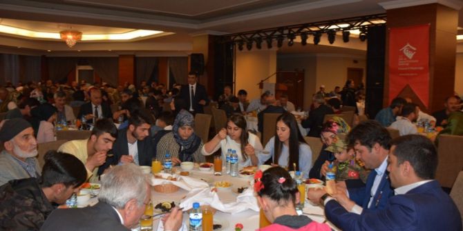 Şehit Ve Gazi Ailelerine İftar Yemeği Verildi