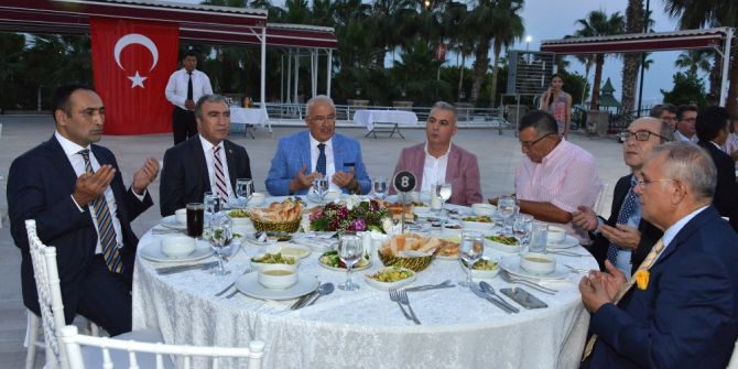 Kocamaz, "Kentin Paydaşları Mersin’in Geleceği Konusunda Birleşmeli"