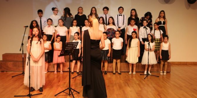 Kartal Belediyesi Çocuk Korosu Dinleyenlerden Tam Not Aldı