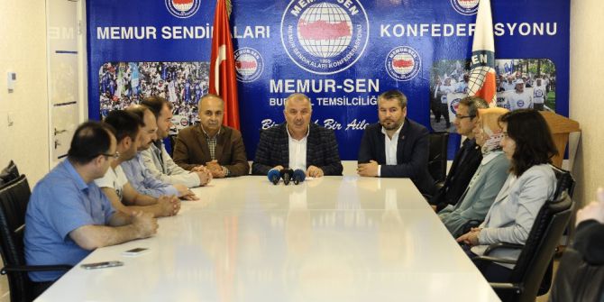 Eğitim-bir-sen Bursa 1’nolu Şube Başkanı Şeker 2016-2017 Eğitim-öğretim Yılını Değerlendirdi