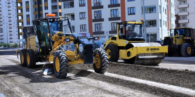 Talas’ta Asfalt Çalışmaları Devam Ediyor