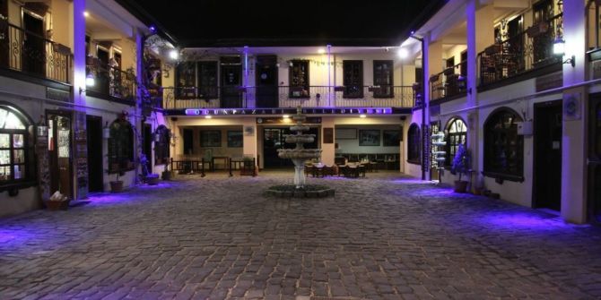 Atlıhan Gece De Işıl Işıl