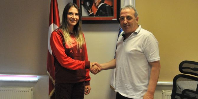 Nilüfer’de Transferler Sürüyor