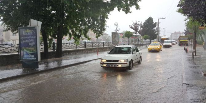 Yağış Düzce’de De Etkili Oldu