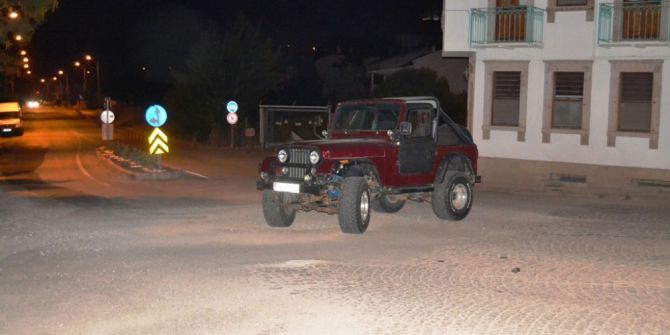 Evin Önündeki Cipi Çalan Şahıs Polise Yakalandı