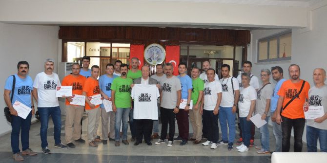 Babalar Sertifikalarını Aldı