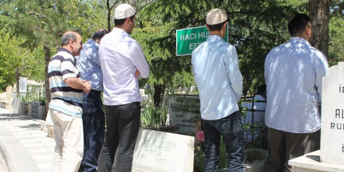 Elazığ’da Öğrenciler Lys Öncesi Türbeleri Ziyaret Etti