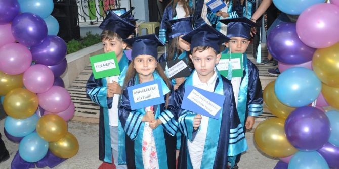 İlk Mezuniyet Heyecanlarını Yaşadılar