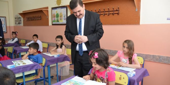 Erzincan Da 40 Bin 771 Öğrenci Karnesini Aldı