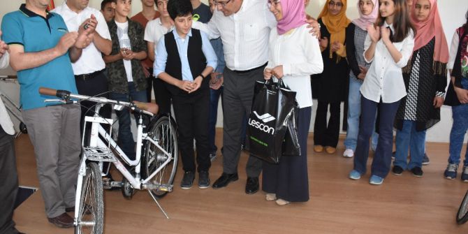 Teog Şampiyonları Ödüllendirildi