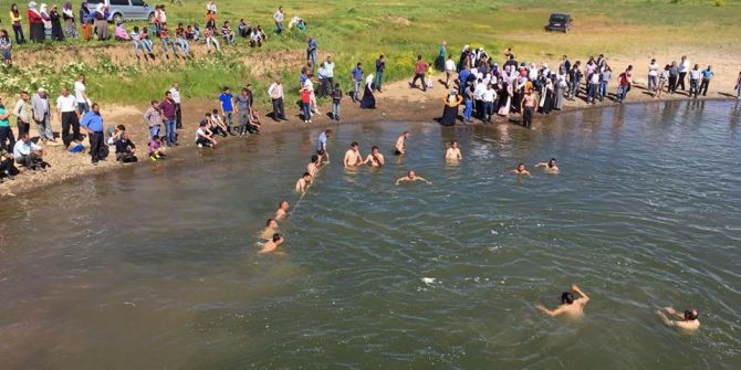 Dereye Giren Genç Boğuldu