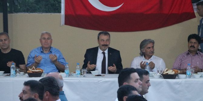 Adana Emniyet Müdürlüğünden İftar Yemeği